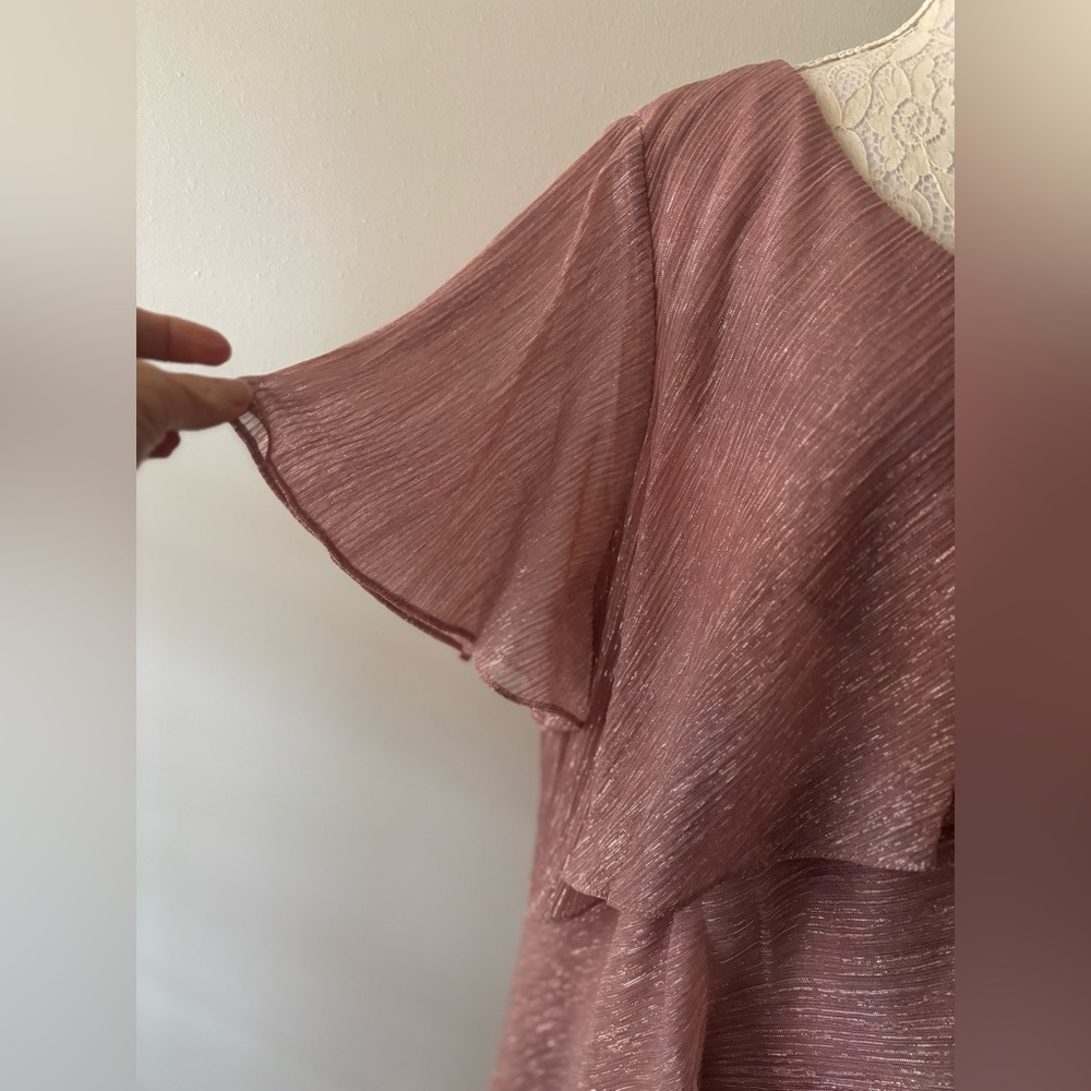Gorgeous Asymmetrical layered shimmering Rose Pink dress. - Picture 12 of 16